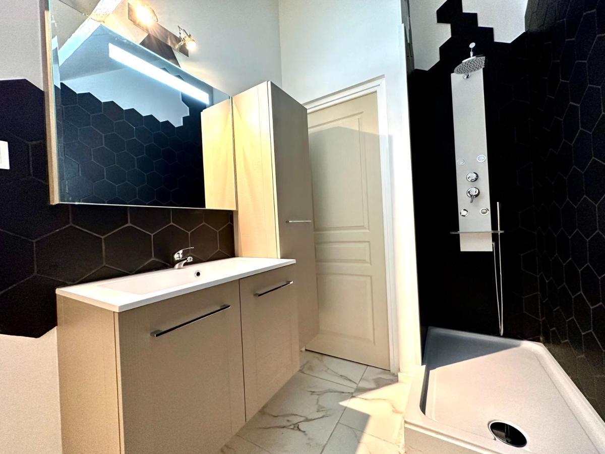 La Little House De Dinant - Esc'Appart Экстерьер фото